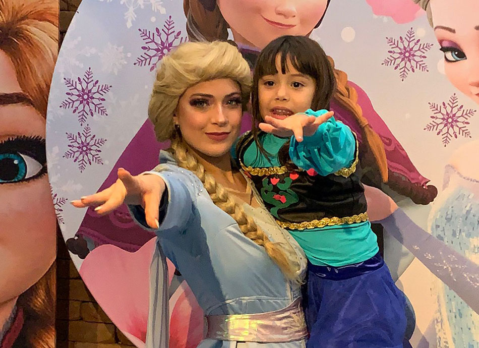 Personagem Vivo Frozen 2 para Festas Infantis Personagem Vivo Frozen para Festas Infantis